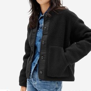 Everlane Renew Teddy Liner in Black size Large